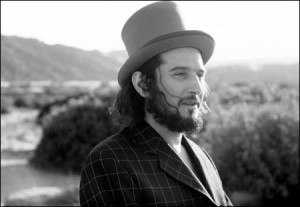 Recensione del concerto di Vinicio Capossela del 15 novembre 2012 al Teatro Bellini di Napoli