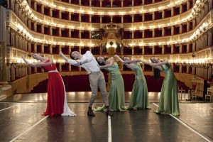 Carmina Burana, nuovo allestimento firmato When Wei al Teatro San Carlo di Napoli