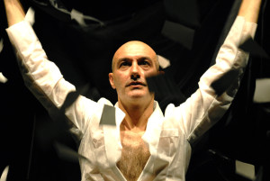 “A.H.” di Federico Bellini e Antonio Latella, dal 14 novembre 2013 al Teatro Nuovo di Napoli