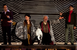 Benedetto Casillo in “Sik Sik, l’artefice magico” di Eduardo De Filippo al Teatro Nuovo di Napoli