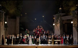 Recensione de “La traviata” di Giuseppe Verdi, per la regia di Ferzan Ozpetek, al Teatro San Carlo di Napoli
