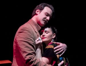 “Frida Kahlo”, scritto e diretto da Mirko Di Martino, il 15 luglio 2018 alle Terme-Stufe di Nerone per la rassegna TEATROallaDERIVA