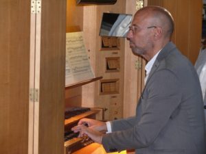 Castaldo suona Franck e la tradizione francese sull’organo storico della Chiesa Luterana di Napoli, il 13 novembre 2019