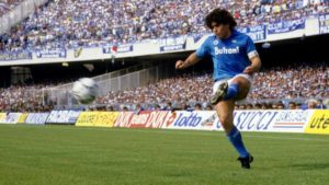 “Sine Diez”, omaggio a Maradona al Maggio della Musica, l’8 luglio 2021 a Villa Pignatelli