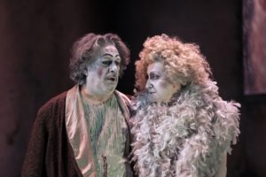 “Le sedie”, di Eugène Ionesco, dal 29 marzo al 3 aprile 2022 al Teatro Bellini di Napoli