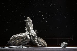 “Tosca”, di Giacomo Puccini, con la regia Di Edoardo De Angelis, dal 20 Aprile al 3 Maggio 2022 al Teatro San Carlo di Napoli