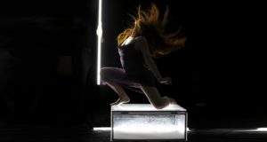 “Boxing Valentine”, regia, coreografia e installazione di Emma Cianchi, il 13 e il 14 aprile 2022 al Piccolo Bellini di Napoli