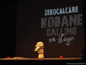 “Kobane calling on stage”, tratto dal libro di Zerocalcare, dal 10 al 22 maggio 2022 al Teatro Bellini di Napoli