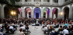 Concerto sinfonico dei 140 giovanissimi musicisti della Scarlatti Junior, il 26 giugno 2022 nel Cortile delle Statue della Federico II