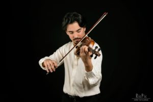 Il violinista Bruno Giuranna  con i Virtuosi di Sansevero il 23 novembre 2022 nella Cappella del Tesoro di San Gennaro