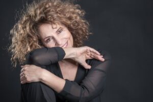 Cloris Brosca in “Sempre felici (fuori dal mondo)﻿”, il 14 ed il 15 gennaio 2022 al Teatro Instabile Napoli