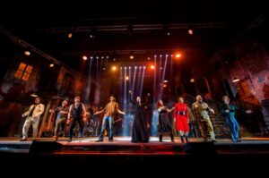 “Musicanti”, opera teatrale con le canzoni di Pino Daniele, dal 14 al 19 febbraio 2023 al Teatro Cilea di Napoli