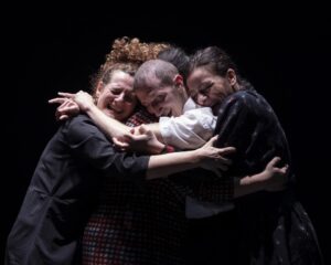 “Misericordia”, scritto e diretto da Emma Dante, dal 19 al 30 aprile 2023 al Teatro Mercadante di Napoli