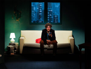 “L’appartamento 2B”, drammaturgia e regia Andrea Cioffi, il 28 ed il 29 ottobre 2023 al Teatro Nuovo di Napoli