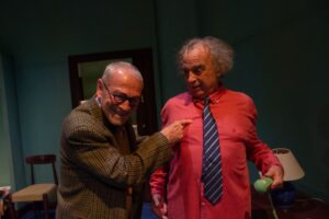 Recensione dello spettacolo “I ragazzi irresistibili”, con Umberto Orsini e Franco Branciaroli, al Teatro Diana di Napoli