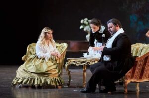 “La Traviata” del Sicilia Classica Festival il 21 aprile 2024 al Teatro Politeama di Napoli