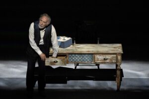 “L’ultimo nastro di Krapp” / “Press Conference”, di Beckett e Pinter con Renato Carpentieri e la regia di Roberto Andò, dal 21 ottobre al 1° novembre 2026 al Teatro Mercadante di Napoli