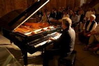 Nuova Orchestra Scarlatti: Rhapsody, con il pianista Enrico Fagnoni, il 26 novembre 2011